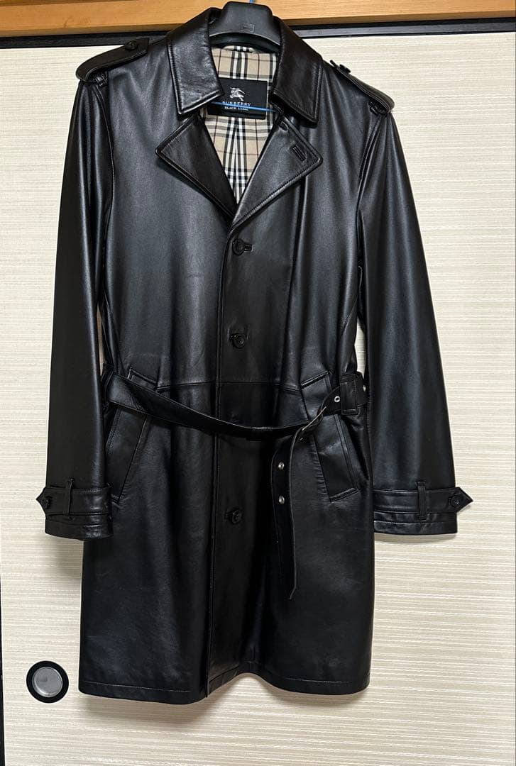 Burberryレザーコートブラック