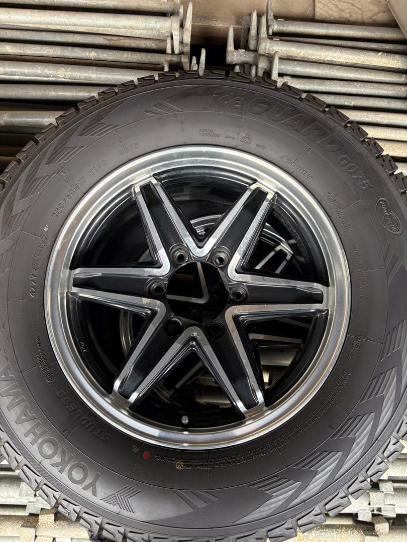 セール中！！265/65R17 ヨコハマ　アイスガード　スタッドレスタイヤセット