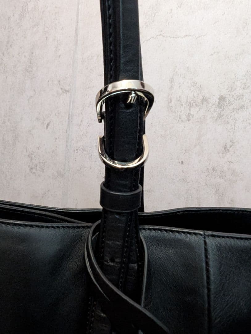 pidレザートートバッグペッレモルビダガンゾ土屋鞄ソメスサドルイルビゾンテ