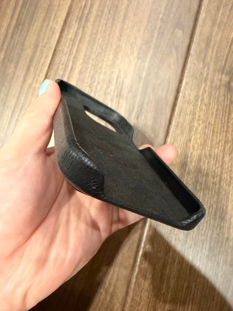 【週末限定価格】LOUIS VUITTON iPhone15pro ケース