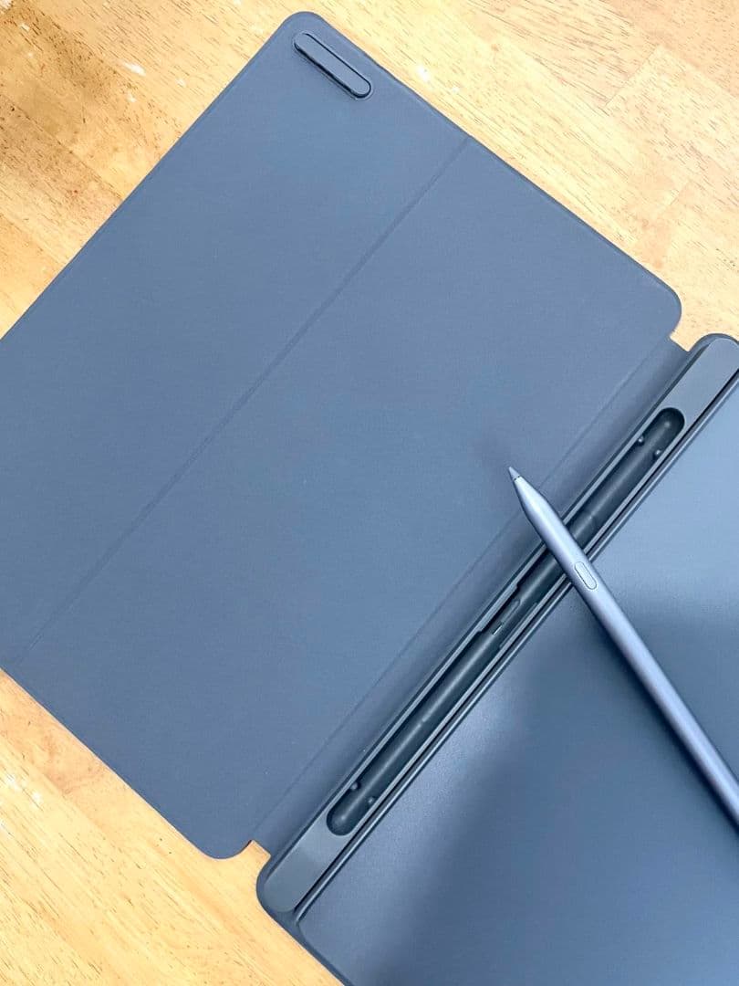 タブレット、ケース、キーボード、ペンまとめ売り値下げ