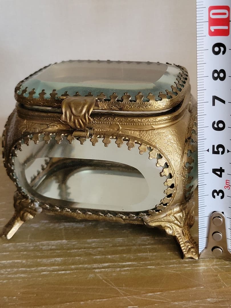 フランスアンティーク　ジュエリーボックス　装飾　ガラス小物入れ