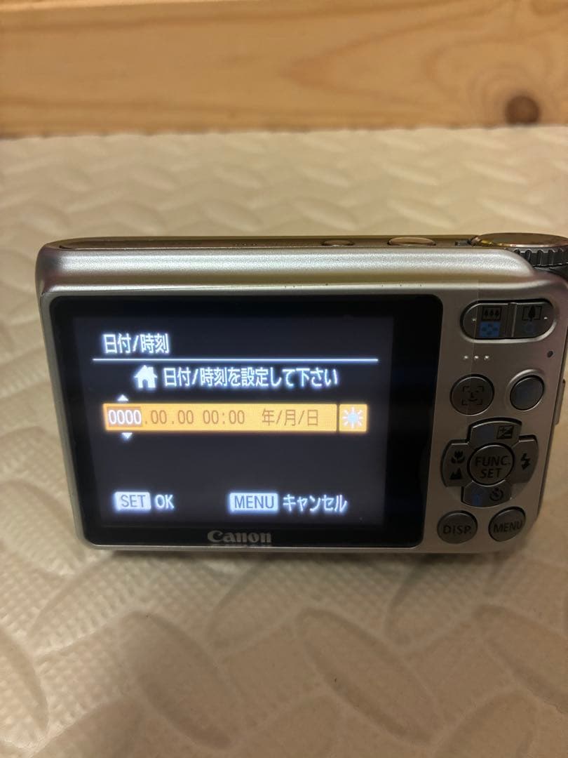 未使用品　canon&キャノン　A3100 デジタルカメラ