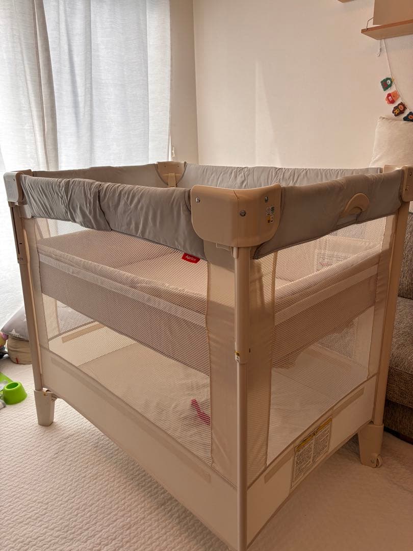 【ベビーベッド】ココネルエアー ホワイトグレー