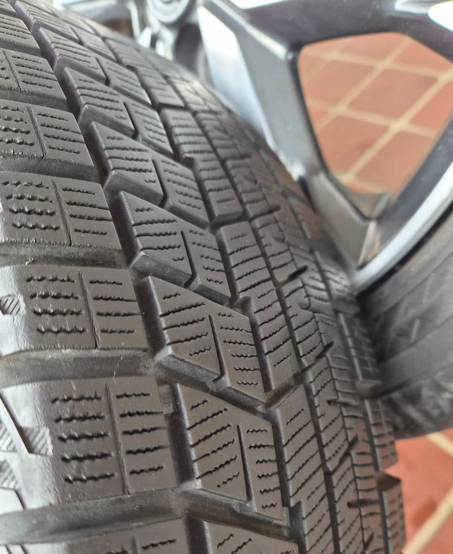 スタッドレス&アルミホイール15インチ4本セット（送料込み）