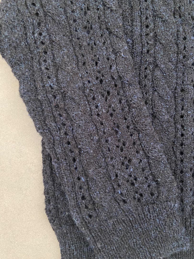 45R シェットランドのケーブルレースセーター