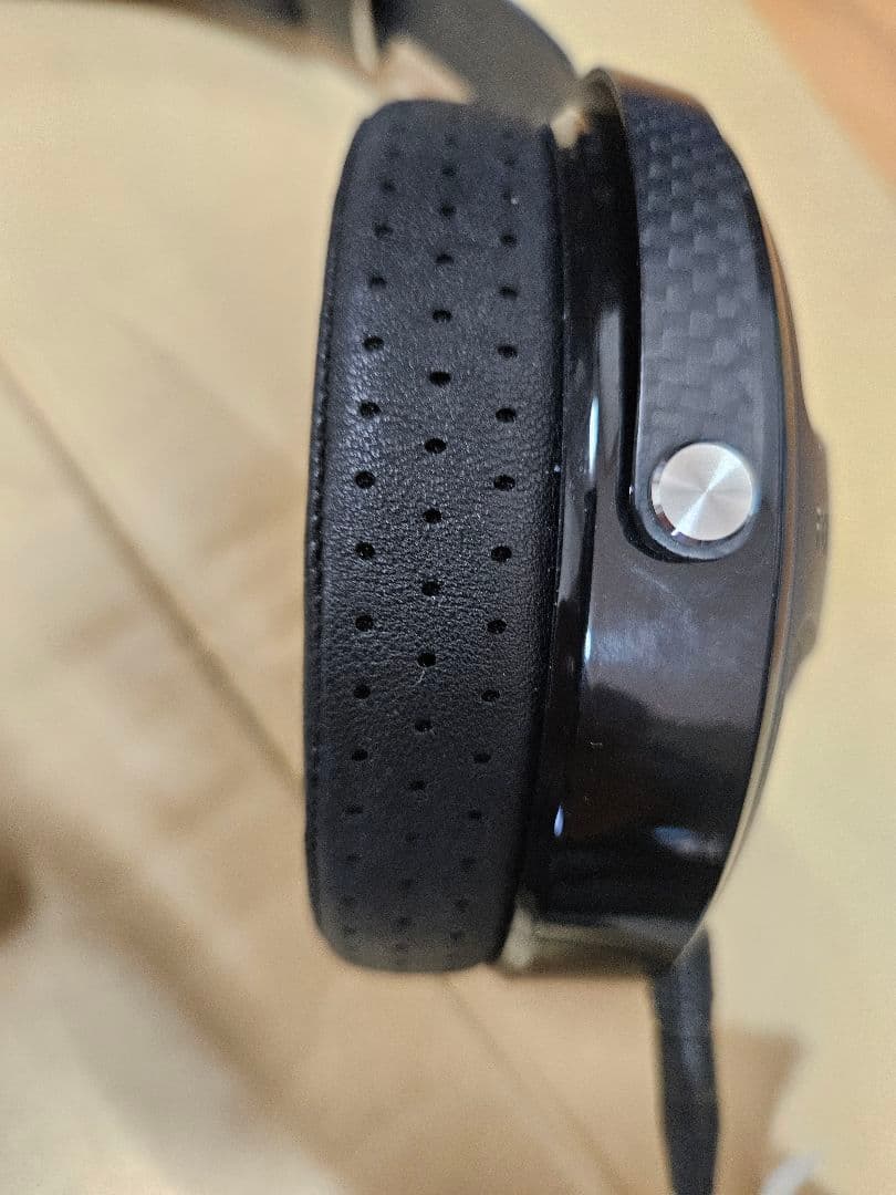 ヘッドホン focal utopia np