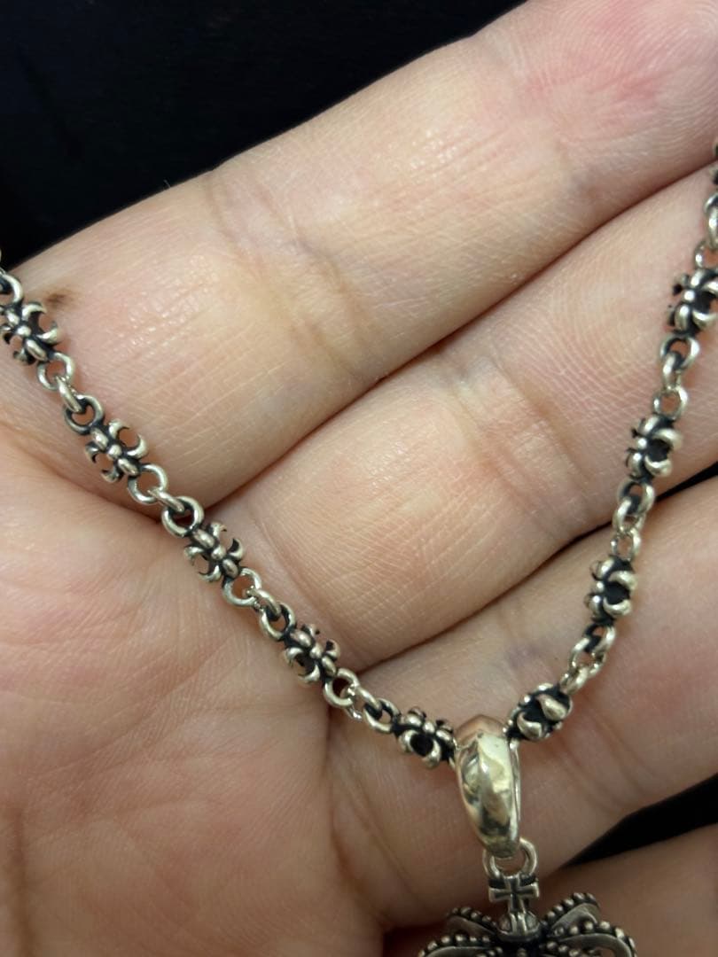 JUSTIN DAVIS（ジャスティン デイビス） ネックレス クラウン紋章