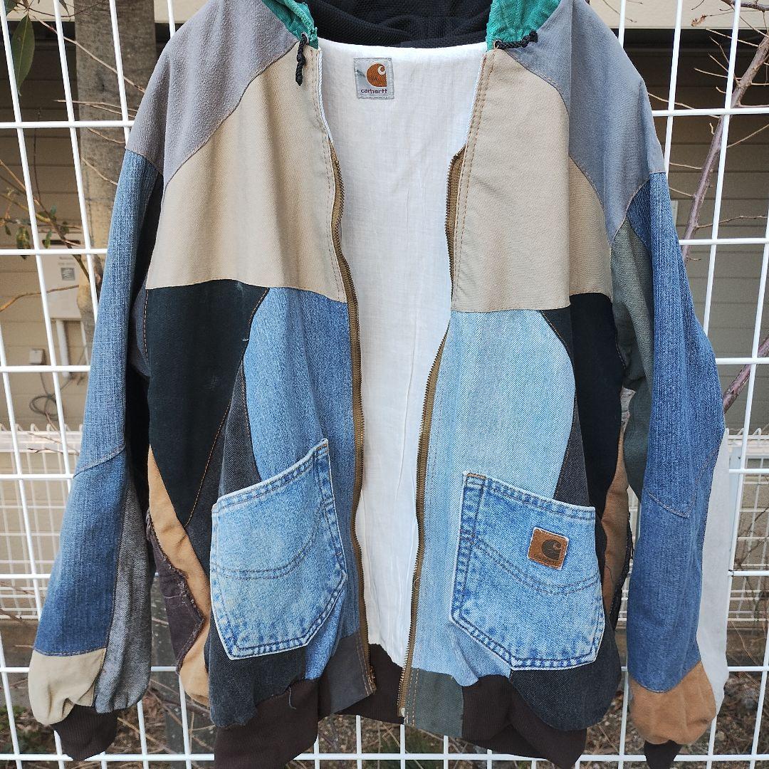 マ*ト様 カーハート　パッチワークデザイン 再構築　アクティブジャケット型　古着