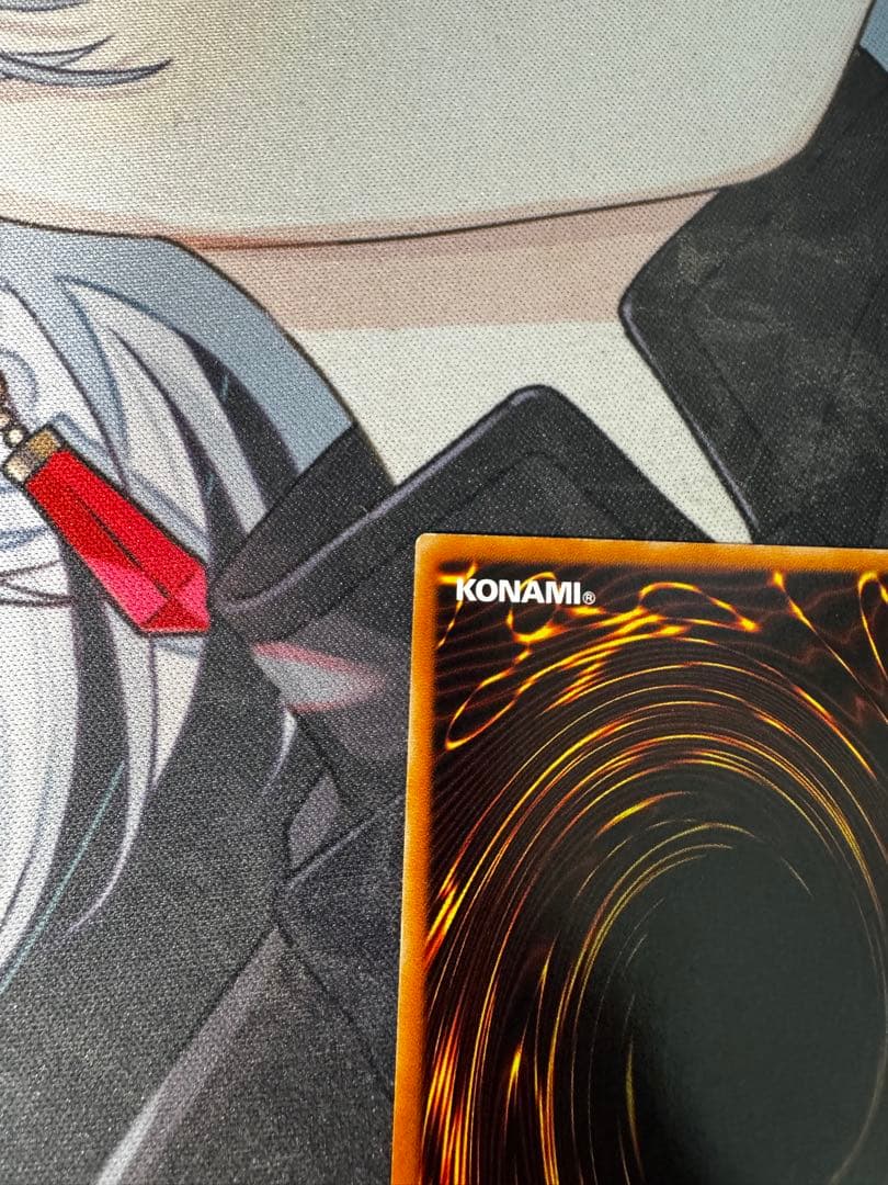 遊戯王　レリーフ　混沌の黒魔術師　307-010