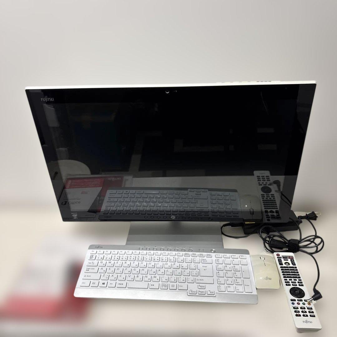 かぴばらくんの！ESPRIMO FMVF78LDWYジャンク現状渡し！