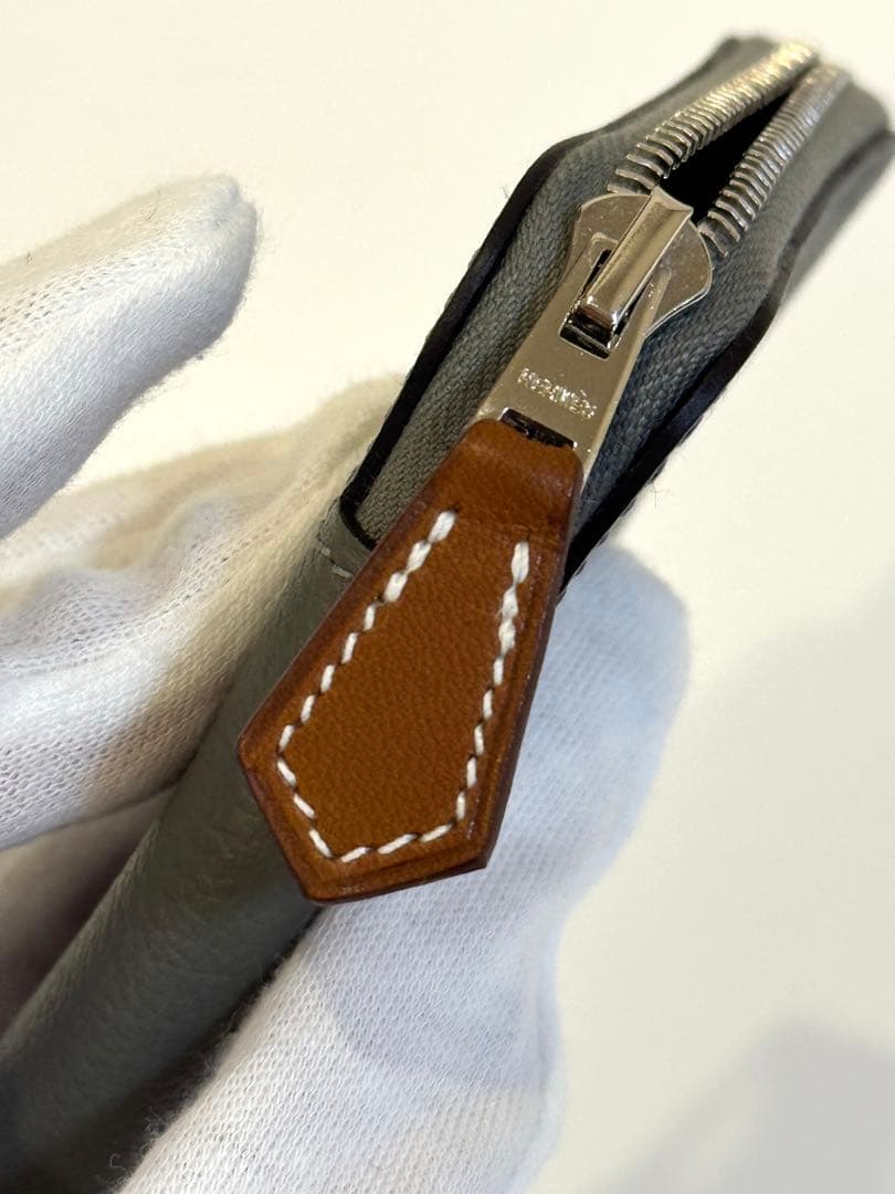 ほぼ未使用 W刻印 HERMES アザップ ミニ シルクイン ケース