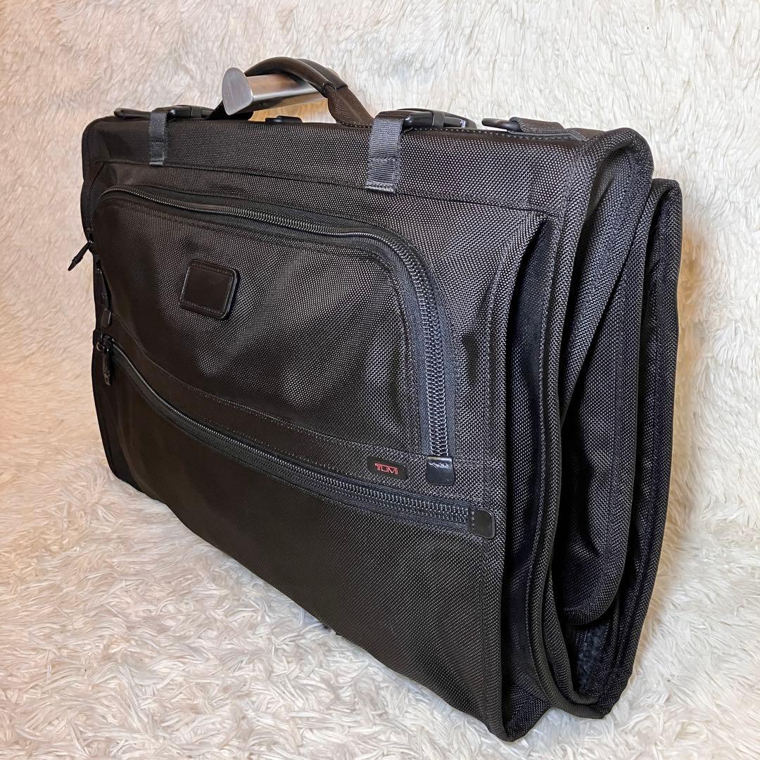 ☆極美品☆ TUMI トライフォールド ガーメントケース 22133DH