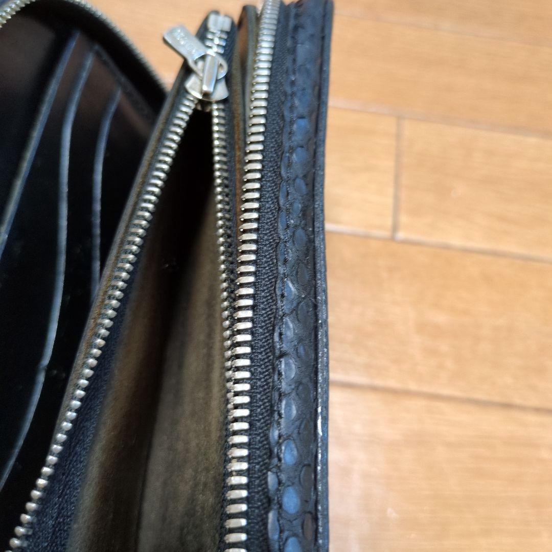 ALUZUNIオ−ストリッチ革ブラック長財布