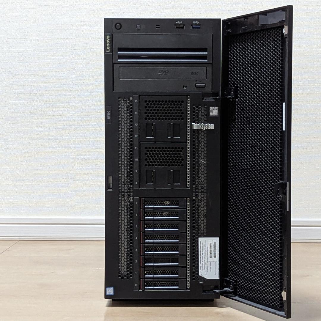 サーバー Lenovo ThinkSystem ST550; Xeon Gold 6230