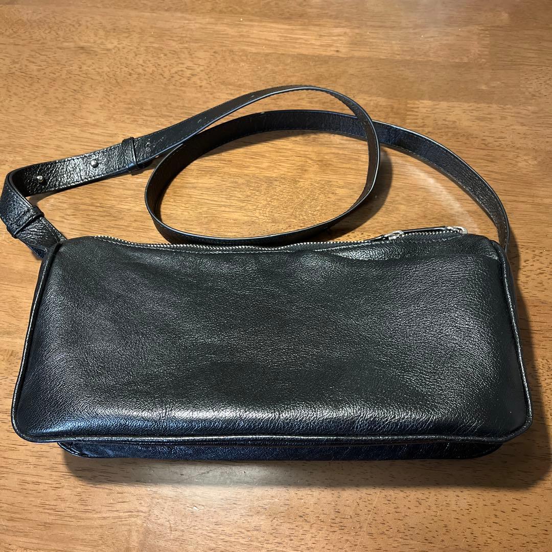 ear PAPILLONNERミニスワローマチショルダーバック 本革レザー