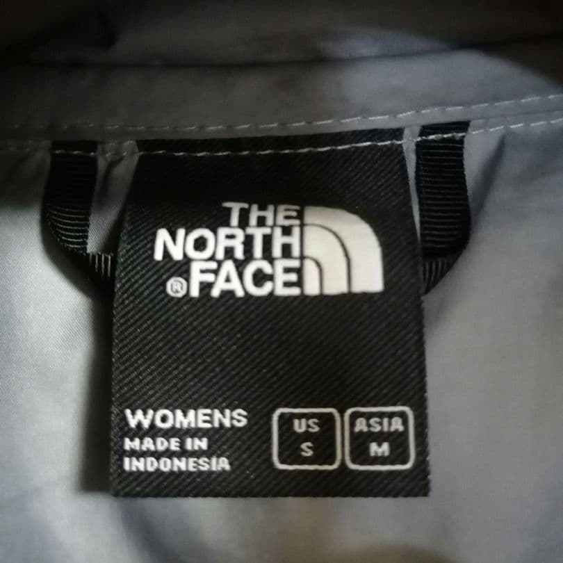 大幅値引き✨THE NORTH FACE ノースフェイス　バーガンディジャケット