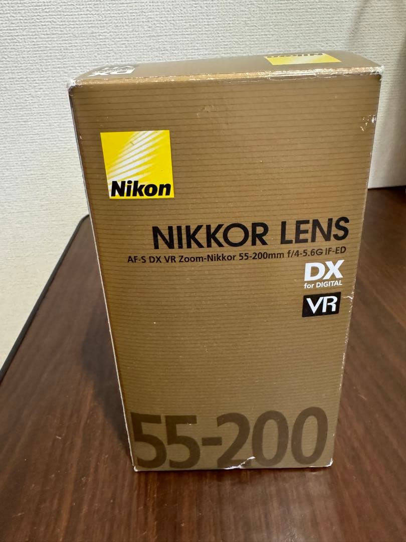 AF-S DX VR Zoom Nikkor 55-200mm 望遠レンズ