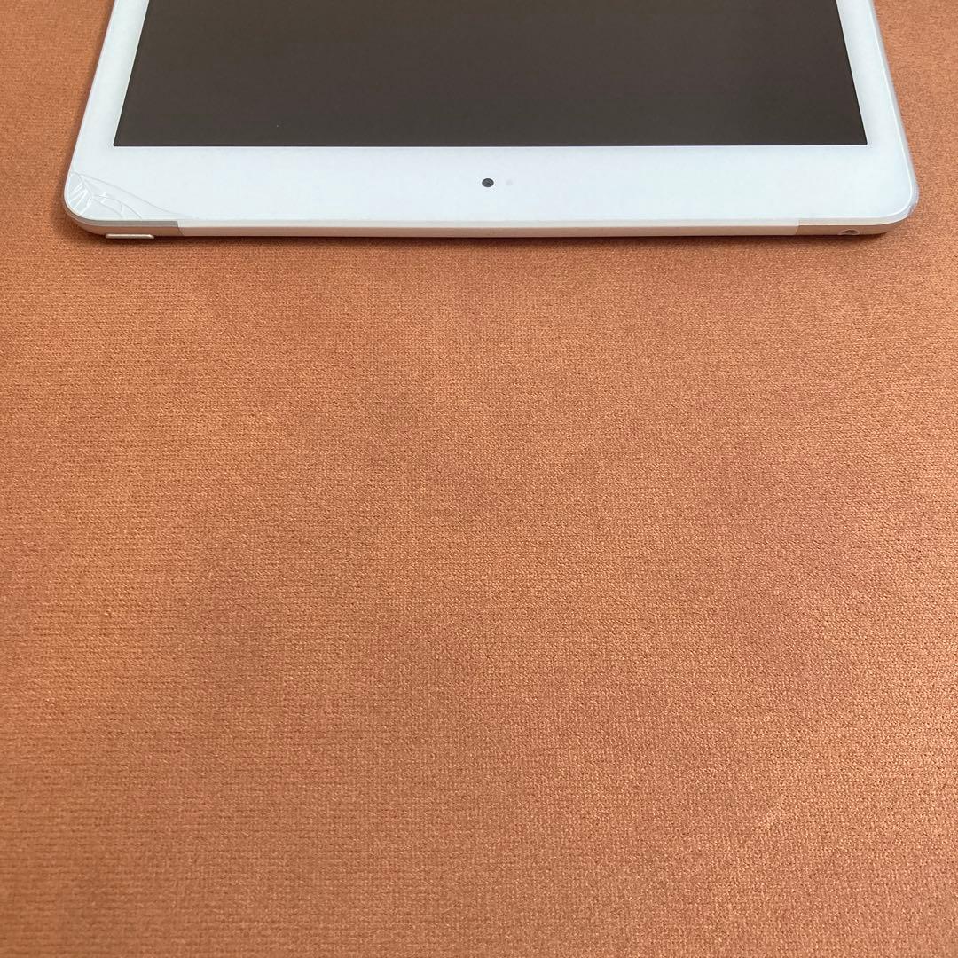 566【早い者勝ち】電池最良好☆iPad8 第8世代 32GB SIMフリー☆