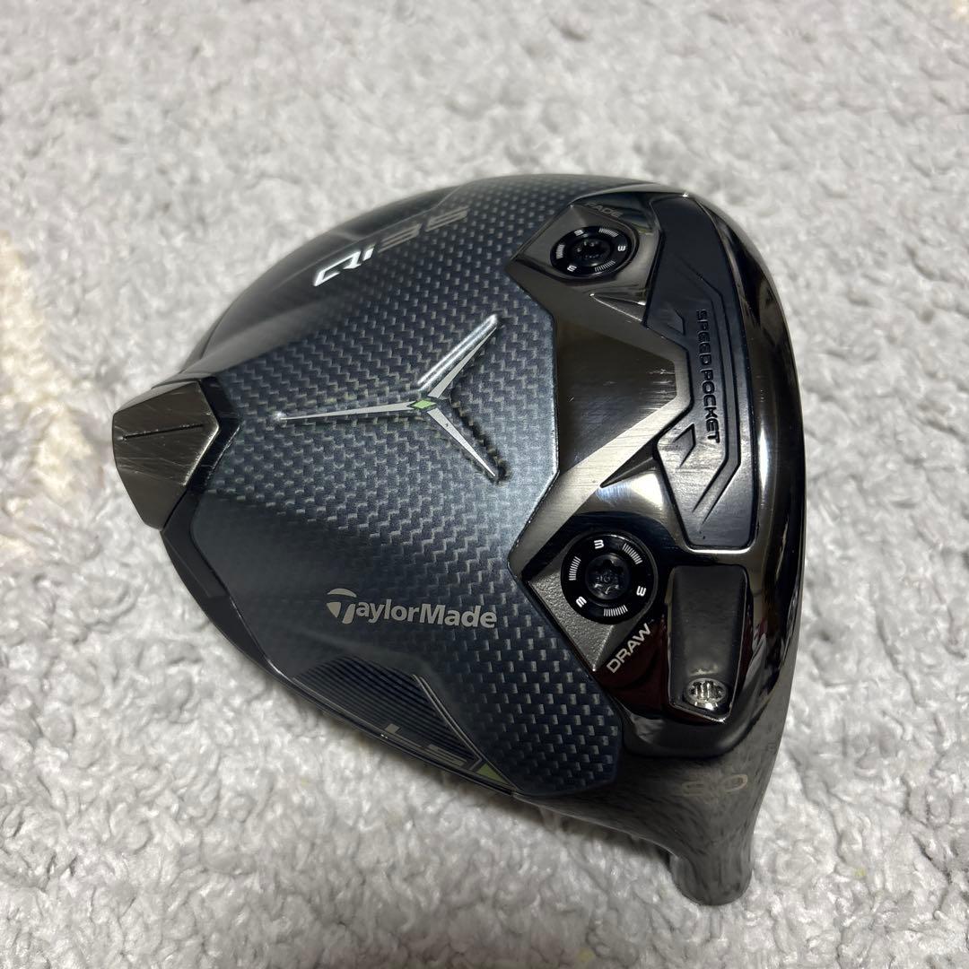 QI35LSドライバーヘッド。　　　　ヘッドカバー付