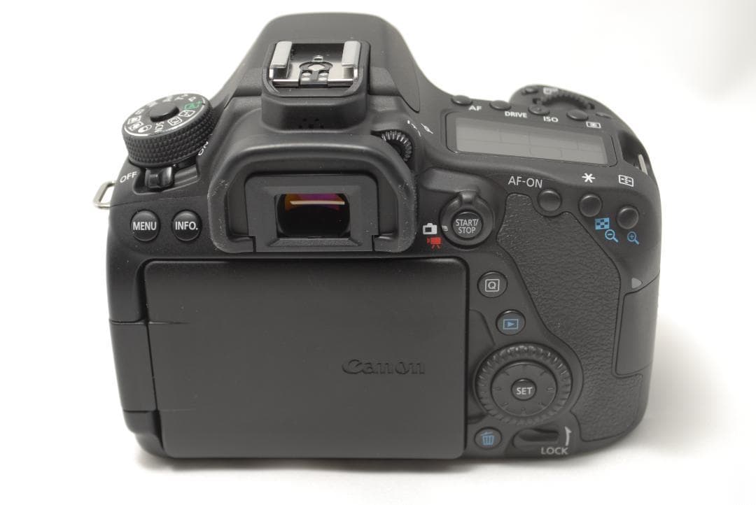 ☘️動作良品☘️Wi-Fi搭載 Canon EOS 80D ダブルレンズ