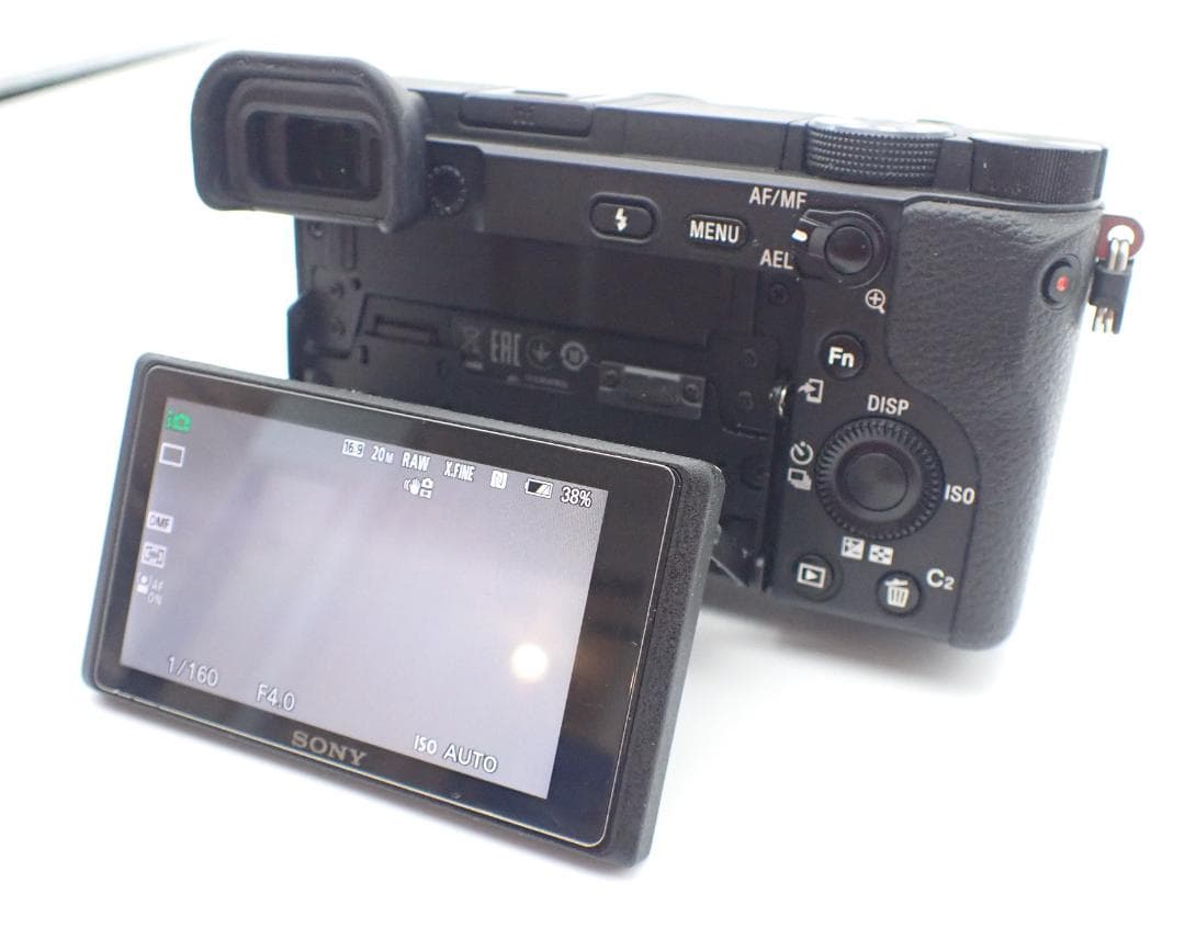 SONY α6400　16-50ｍｍ バッテリー・充電器セット!! まあまあ美品