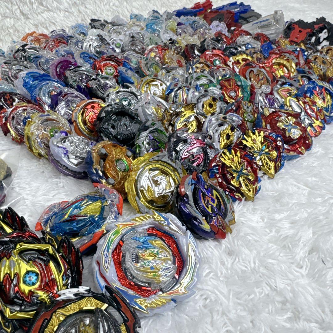 ベイブレードバースト 計135点 引退品 まとめ DB DU 付属パーツ有