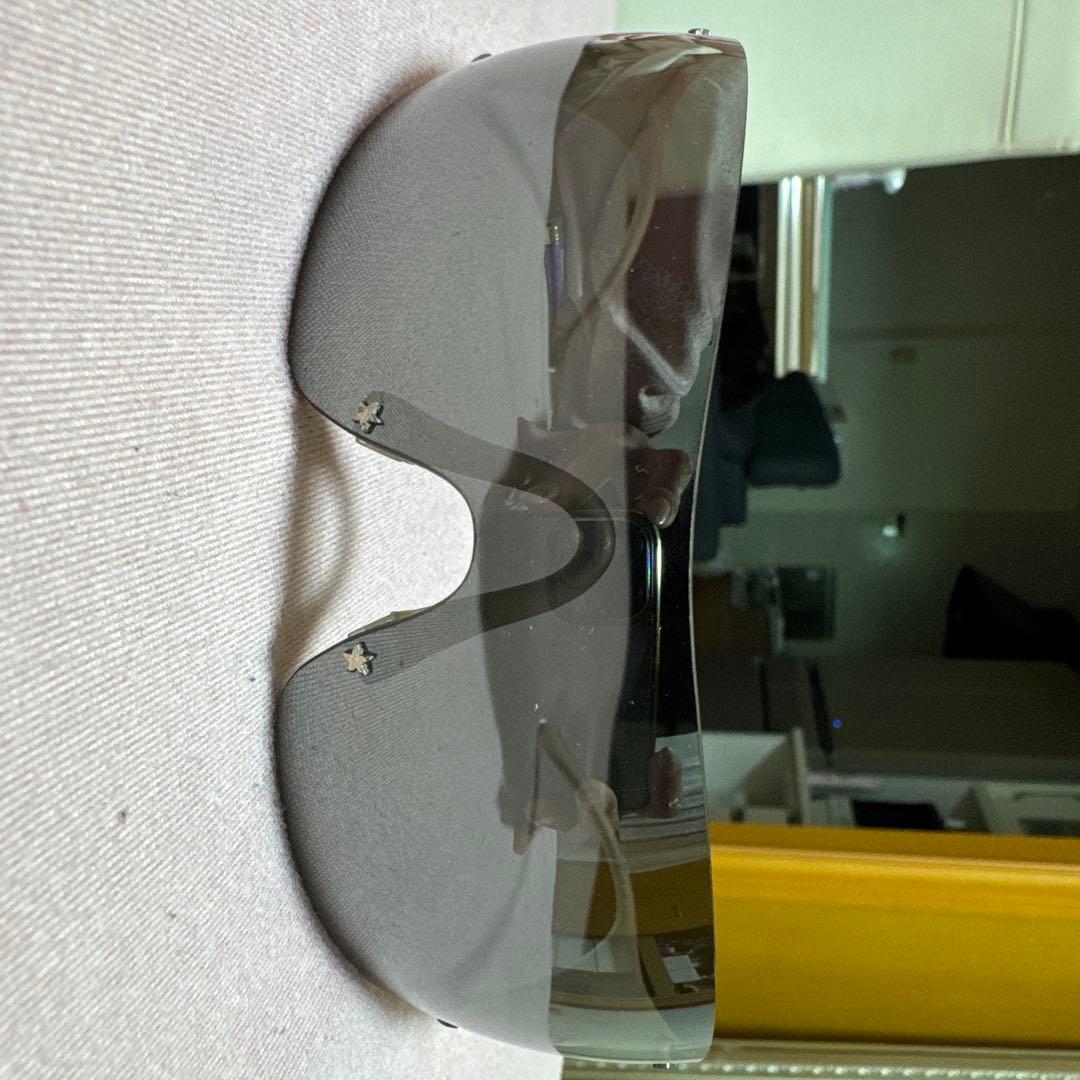 Dior グレー サングラス