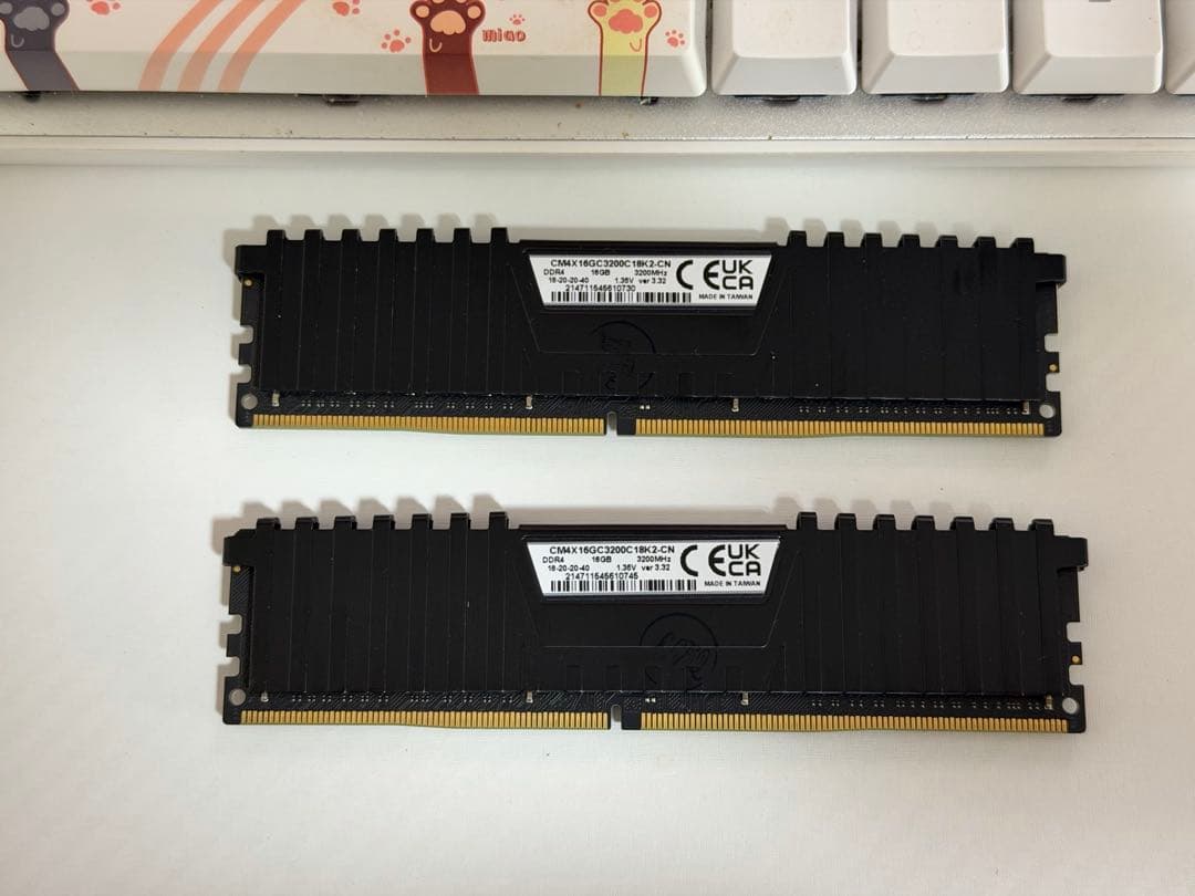 Corsair Vengeance Lpx DDR4 メモリー 16g*2