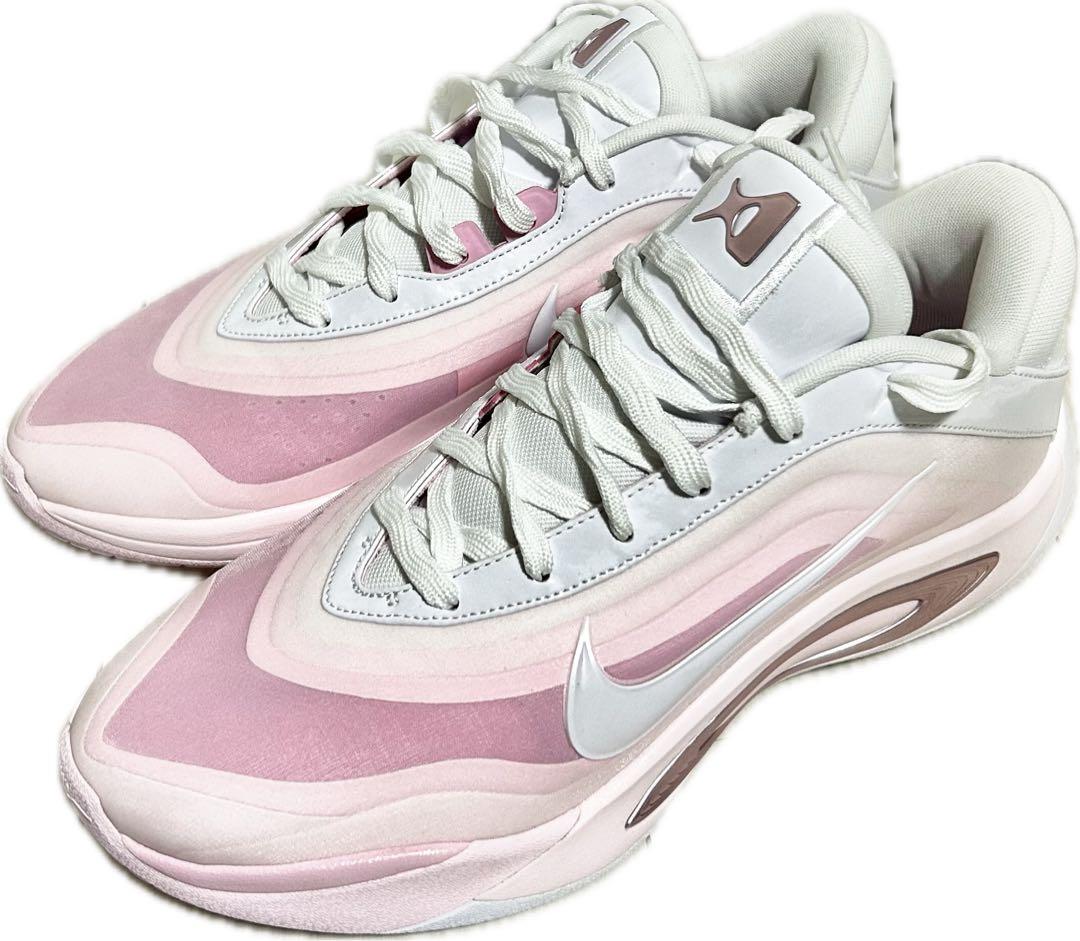 Nike ナイキバスケットボールシューズ ピンク/ホワイト