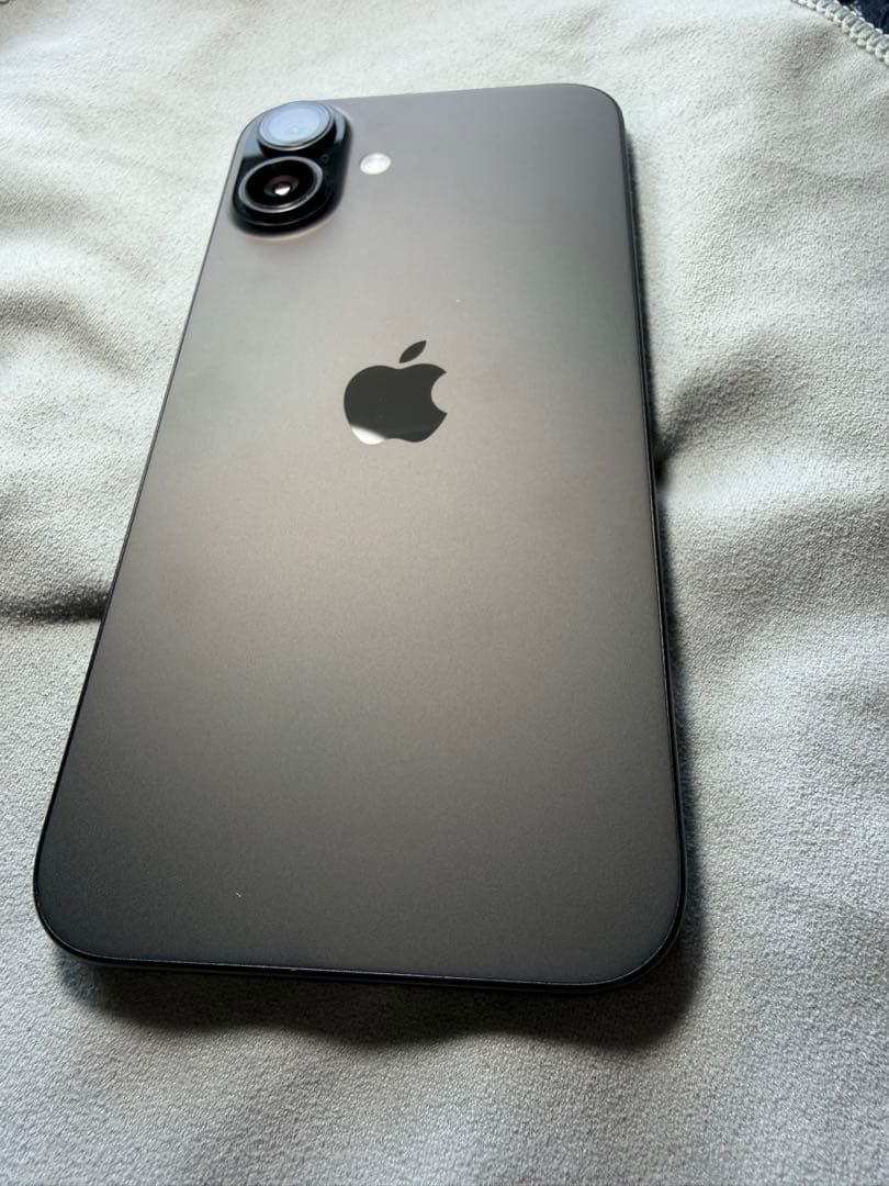 Apple iPhone 16plusスペースグレー 本体