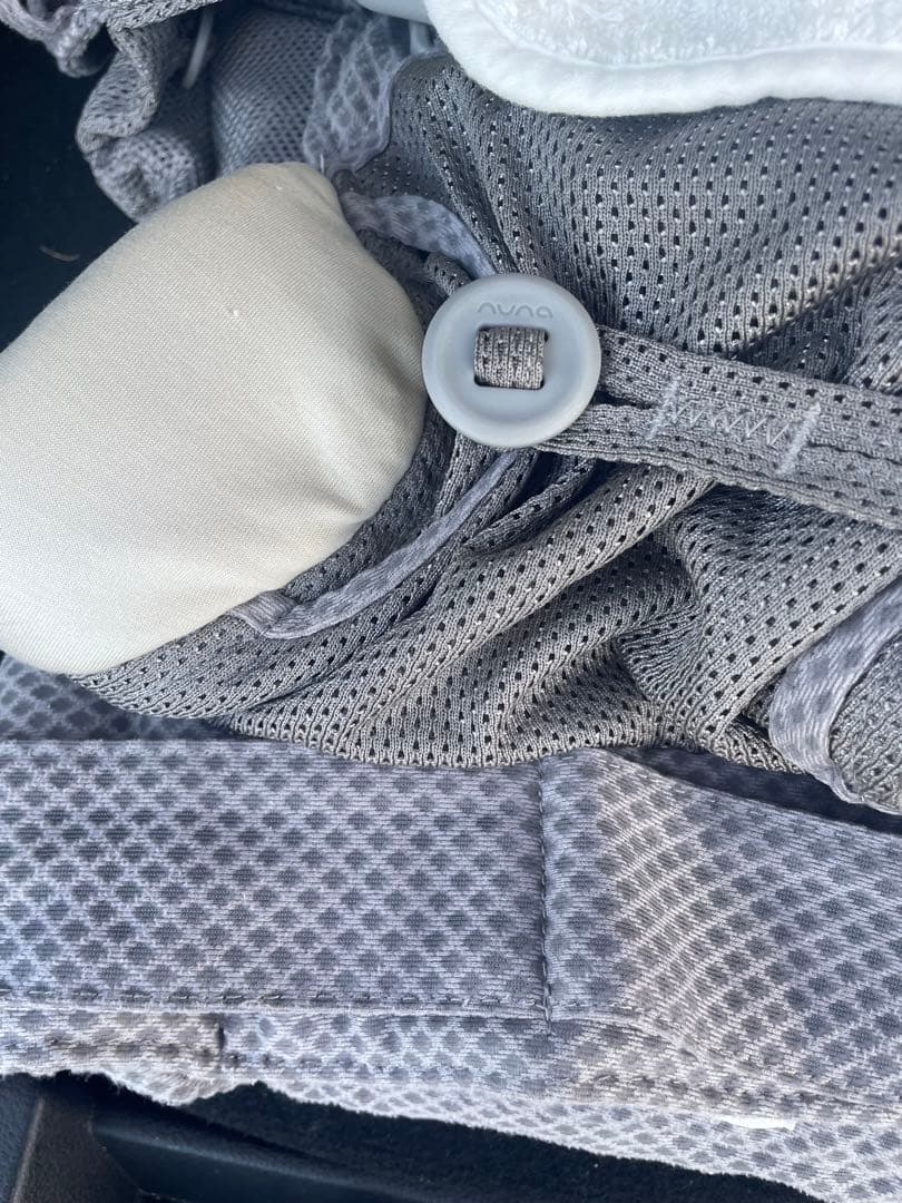 nuna cudl 抱っこ紐 4wayヌナ　新生児 メッシュ おんぶ 前向き