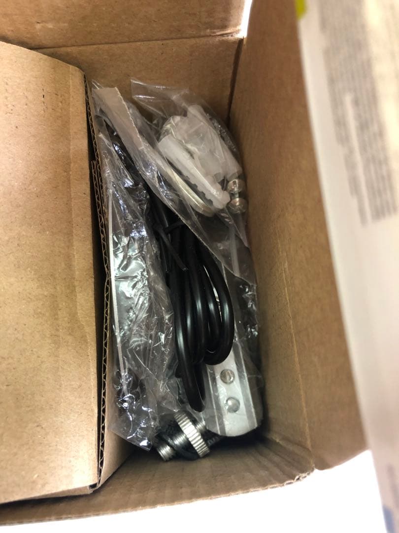 新品トレイルカメラ 防犯カメラ 4K 屋外ループ録画 乾電池式 防水防塵盗難防止