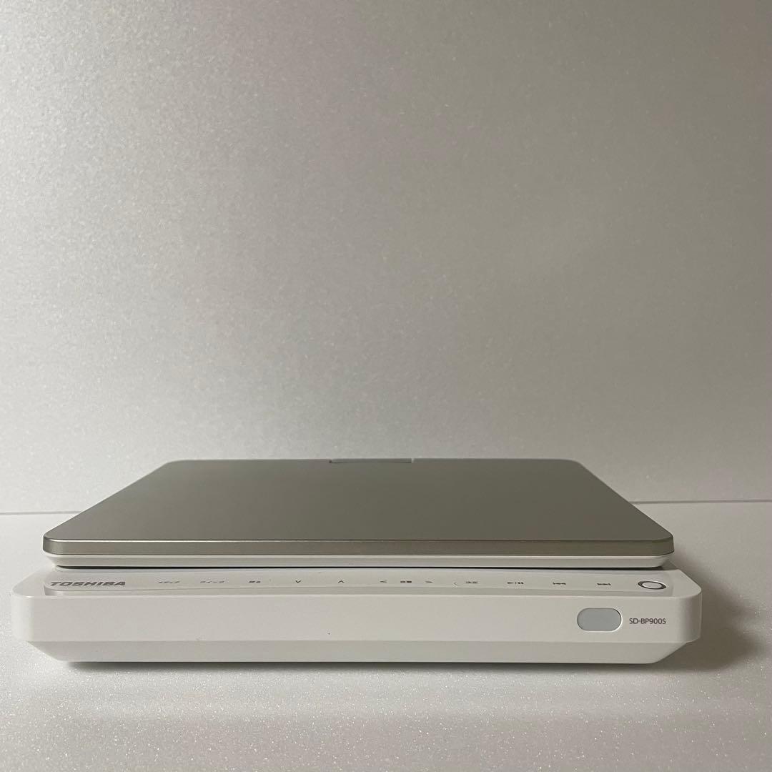 東芝　REGZAレグザ SD-BP900Sポータブルブルーレイプレーヤー