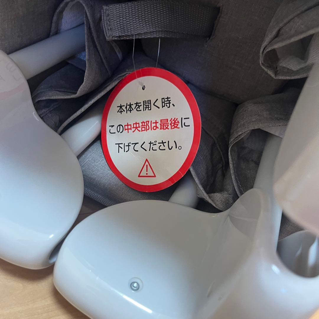 美品 KATOJI カトージ ポータブルベビーベッド おむつ替えテーブル付