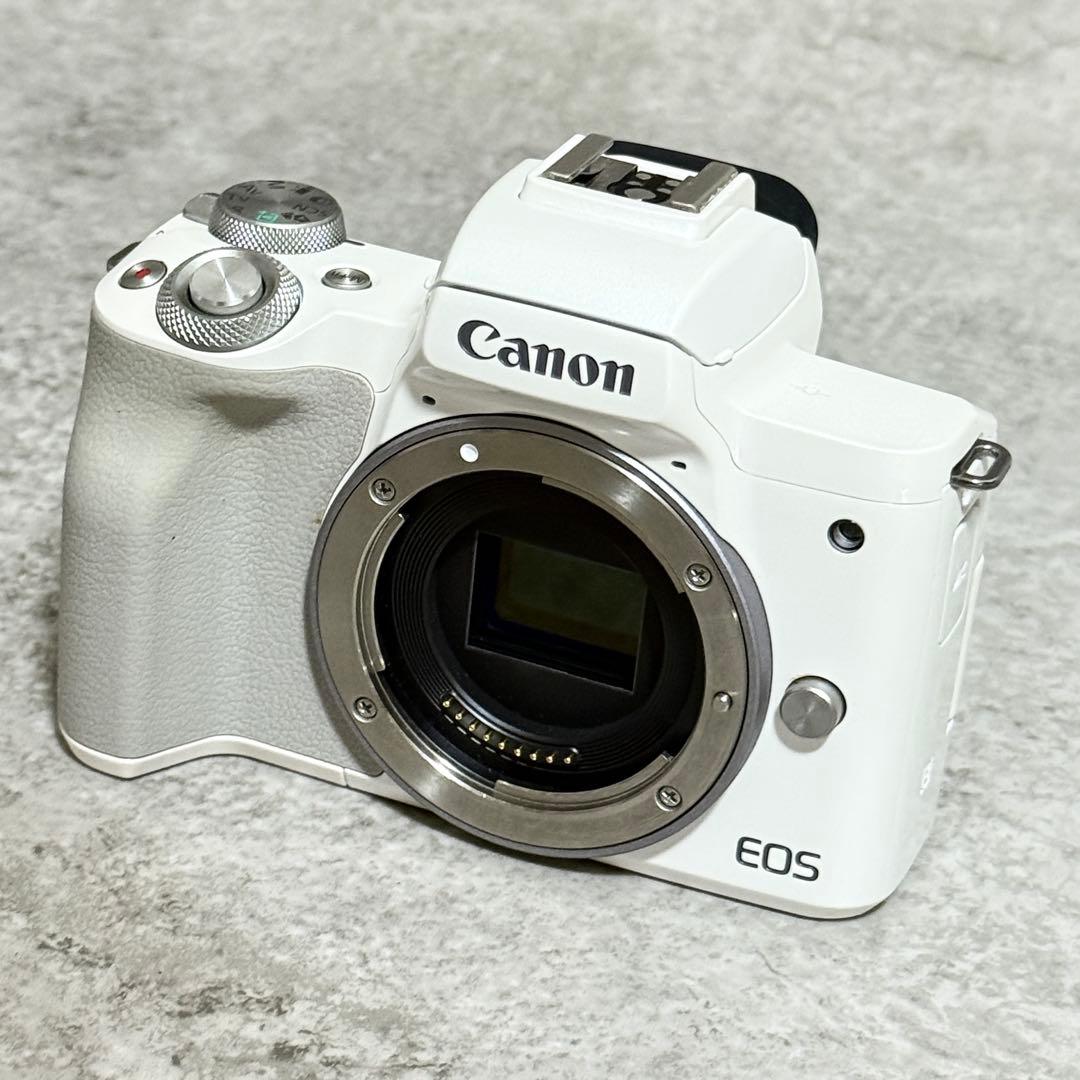専用☆ジャンク☆キヤノン EOS KISS M ホワイト ボディのみ/CANON