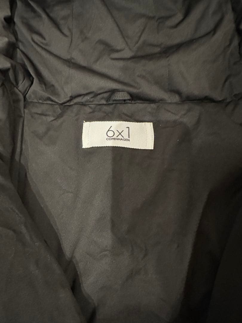 6×1  / COCOON DOWN JACKET 　黒