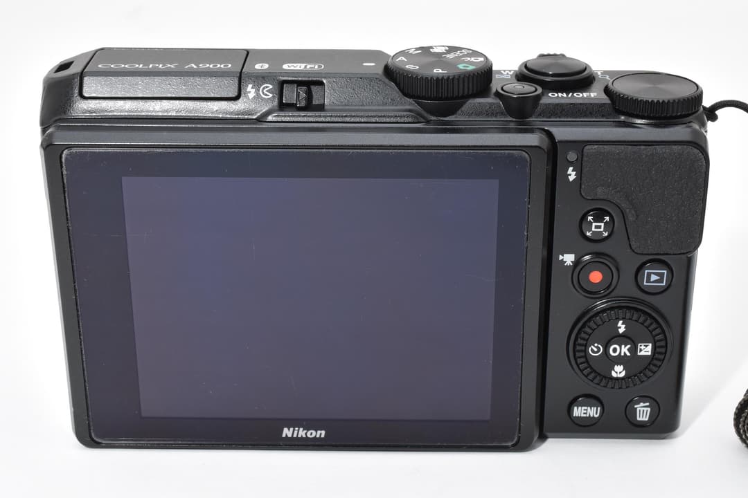 ■ほぼ新品■ ニコン COOLPIX A900 #D027