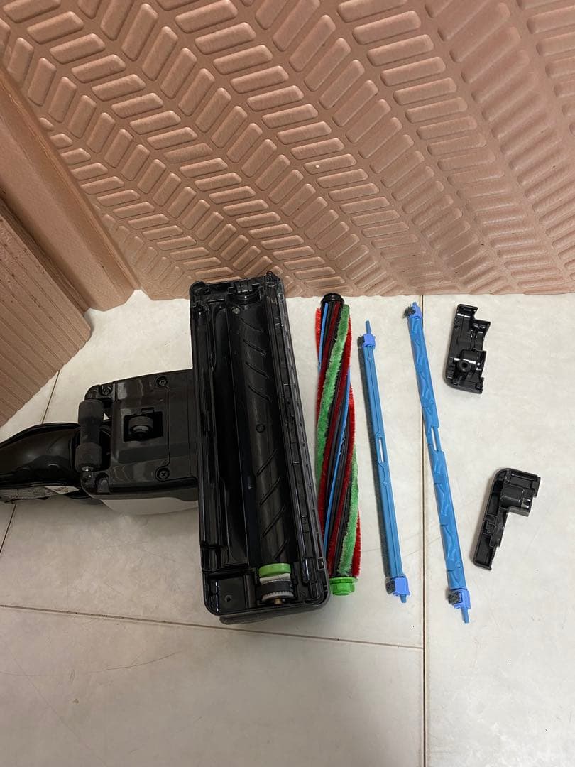 スタンド付き 日立 コードレススティッククリーナー PV-BHL1000J1