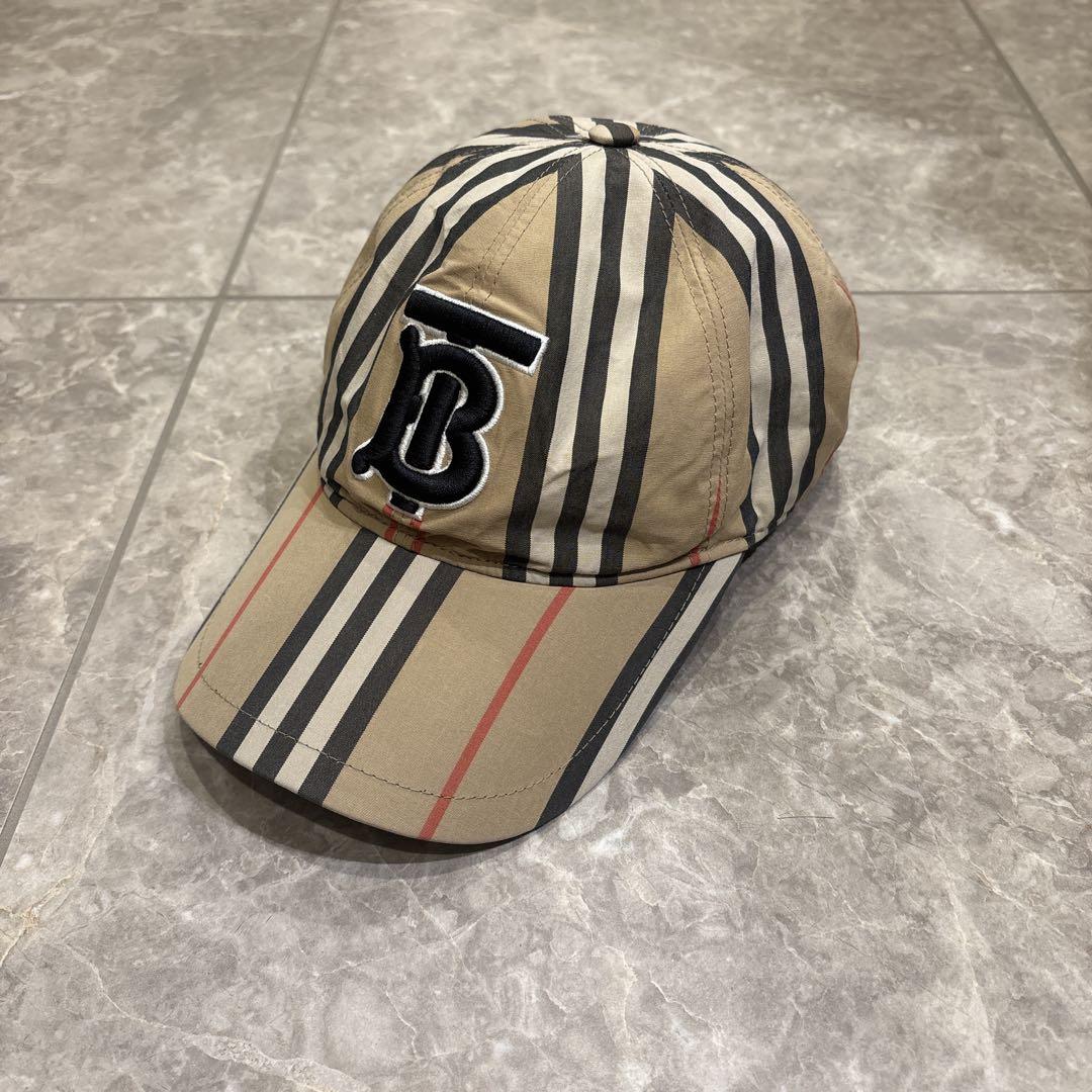 バーバリー ティッシ期 TBロゴ ノバチェック キャップ