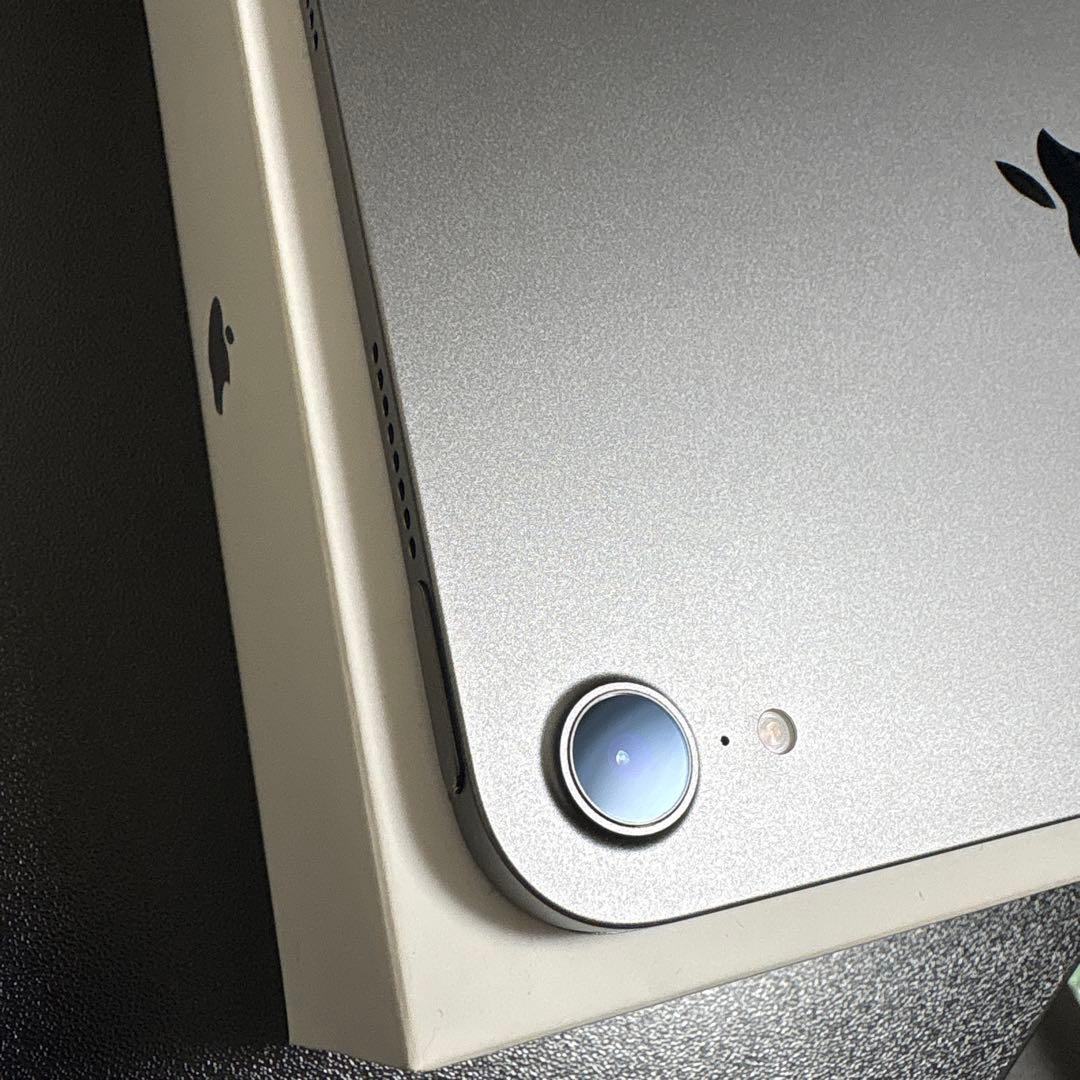 ほぼ未使用 iPad mini 第7世代 Wi-Fi 128GB スペースグレー