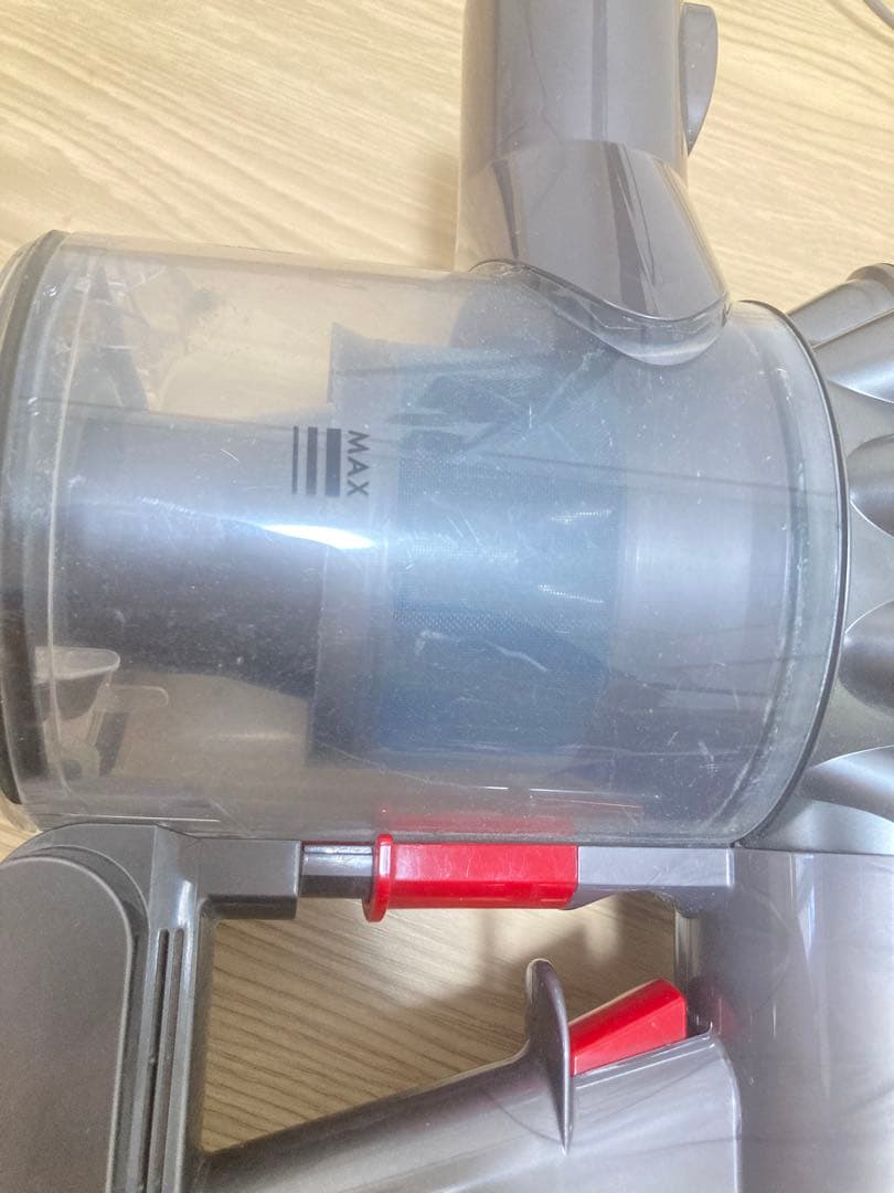 ☆スタンド付き SV09 スティッククリーナー Dyson V6 Fluffy+