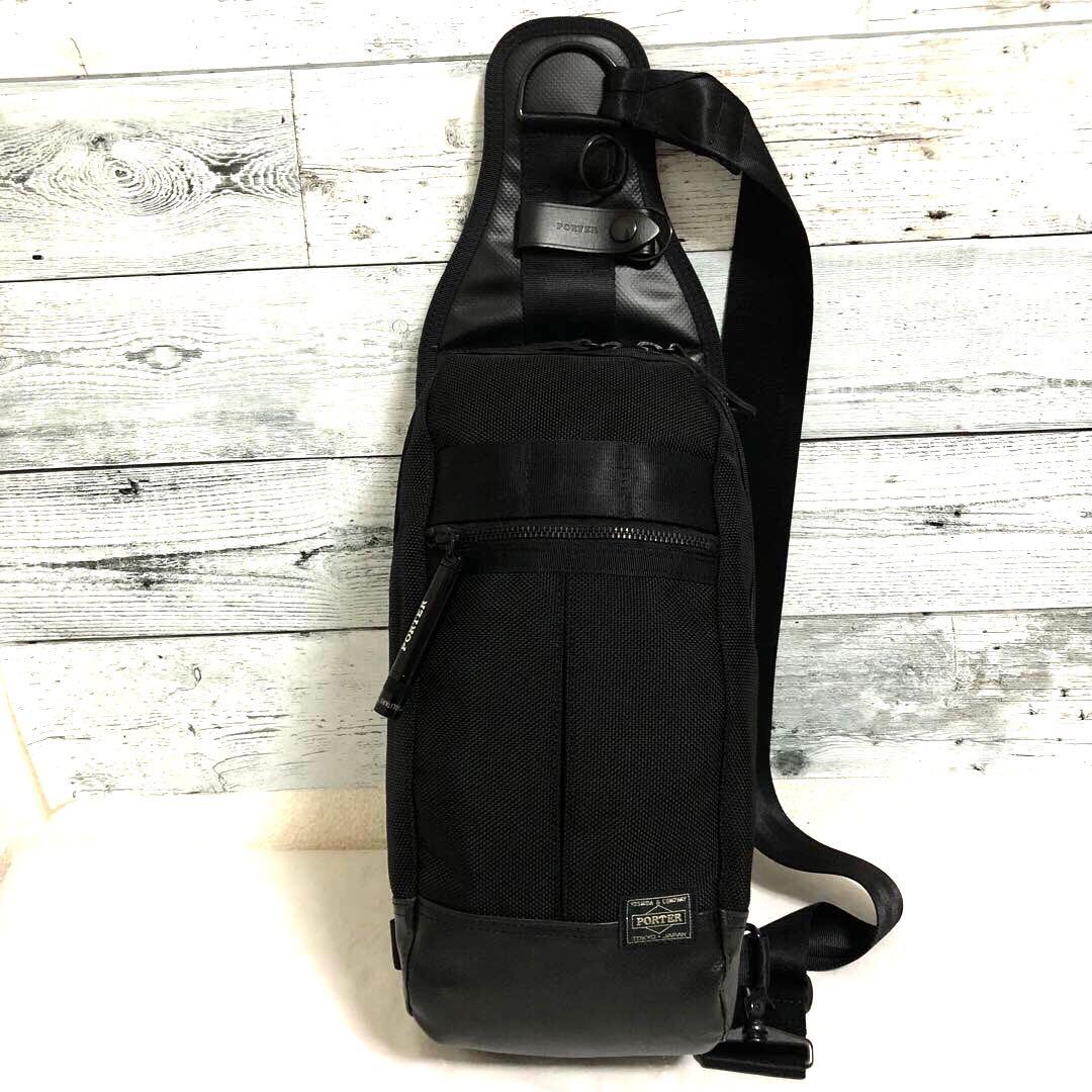 未使用級✨ポーターヒート スリングショルダー ボディバッグ マグライト ブラック