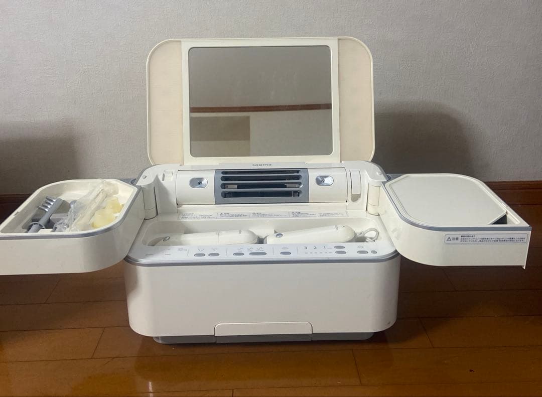 【動作確認済】サキナ　美顔器 ビジュー