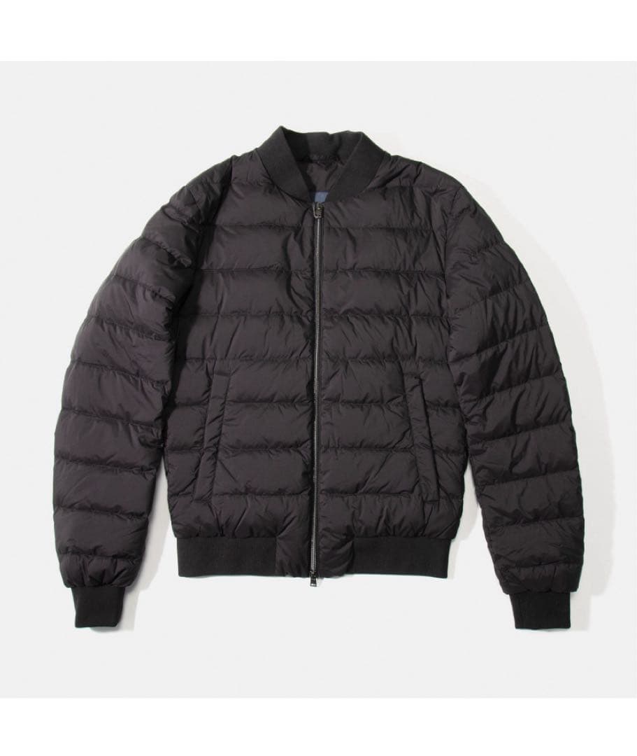 ヘルノ ラビアトーレ ダウン ボンバージャケット MA-1型