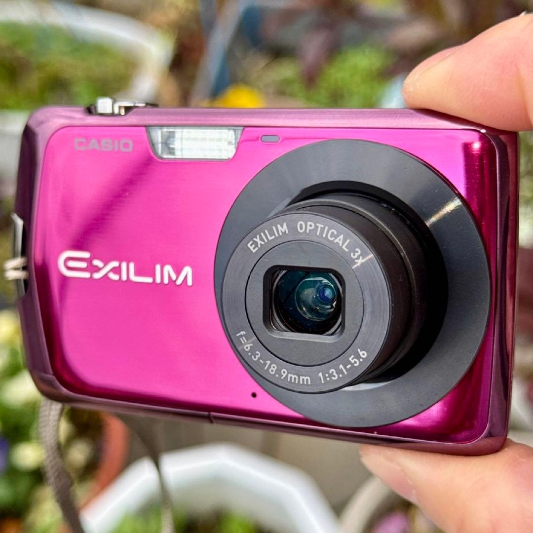 デジカメ CASIO EX-Z330 バッテリー&充電器&SDカード付き