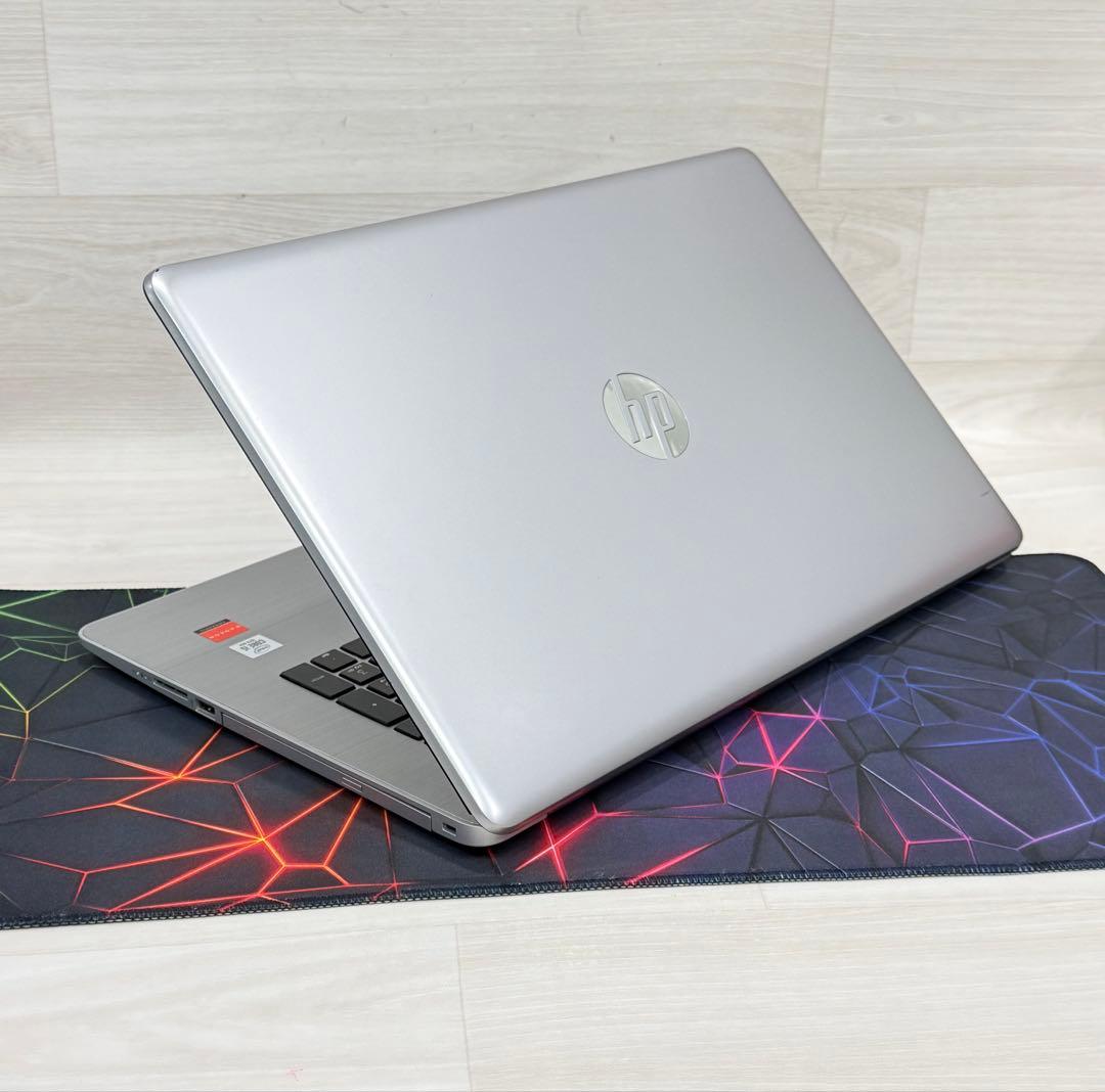 10世代HPノートRadeon搭載/16GB/256+1TBフルHD 17インチ