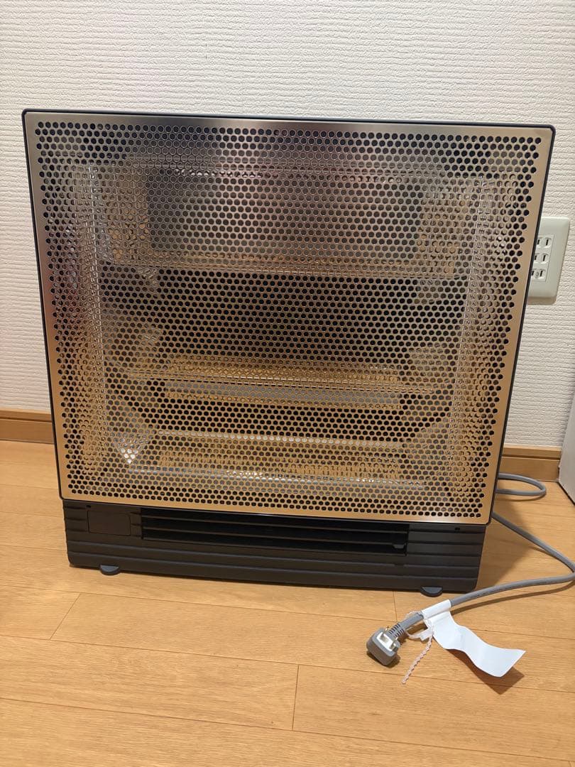 ダイキン 遠赤外線暖房機ハイブリットセラム WRH136AS-H 25年製