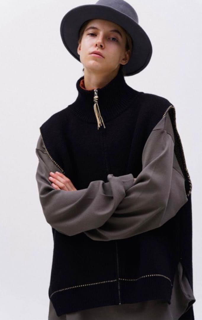 L*s様 完売品　アンバーグリームフリンジベスト