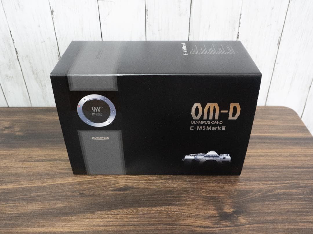 【ジャンク】送料込オリンパスOM-D E-M5 Mark III本体と付属品多数
